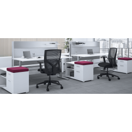 Кресло @NCE модели @205 от компании 9to5 Seating черного цвета
