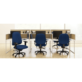Кресло Logic Plus модели 1790 от компании 9to5 Seating оранжевого цвета