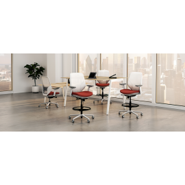 Офисное кресло Tori 3560 от 9to5 Seating синего цвета