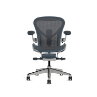 Herman Miller Aeron - Офісне крісло, розмір A, синє сидіння та спинка, основа з полірованого алюмінію з гумовими колесами | Офіси