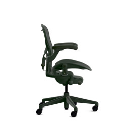 Herman Miller Aeron - Офісне крісло, розмір A, колір зелений, сталева основа з поліамідними колесами | Робочий стіл
