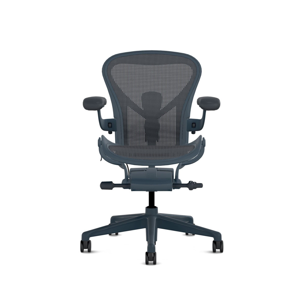 Herman Miller Aeron - Офісне крісло, розмір A, колір синій, сталева основа з гумовими колесами | Офіси